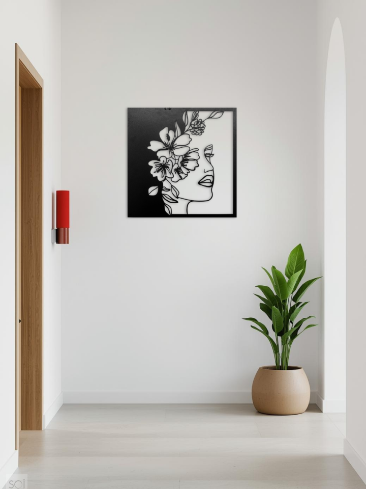 FLORA ÇİÇEKLİ KADIN FİGÜRÜ METAL DUVAR TABLOSU